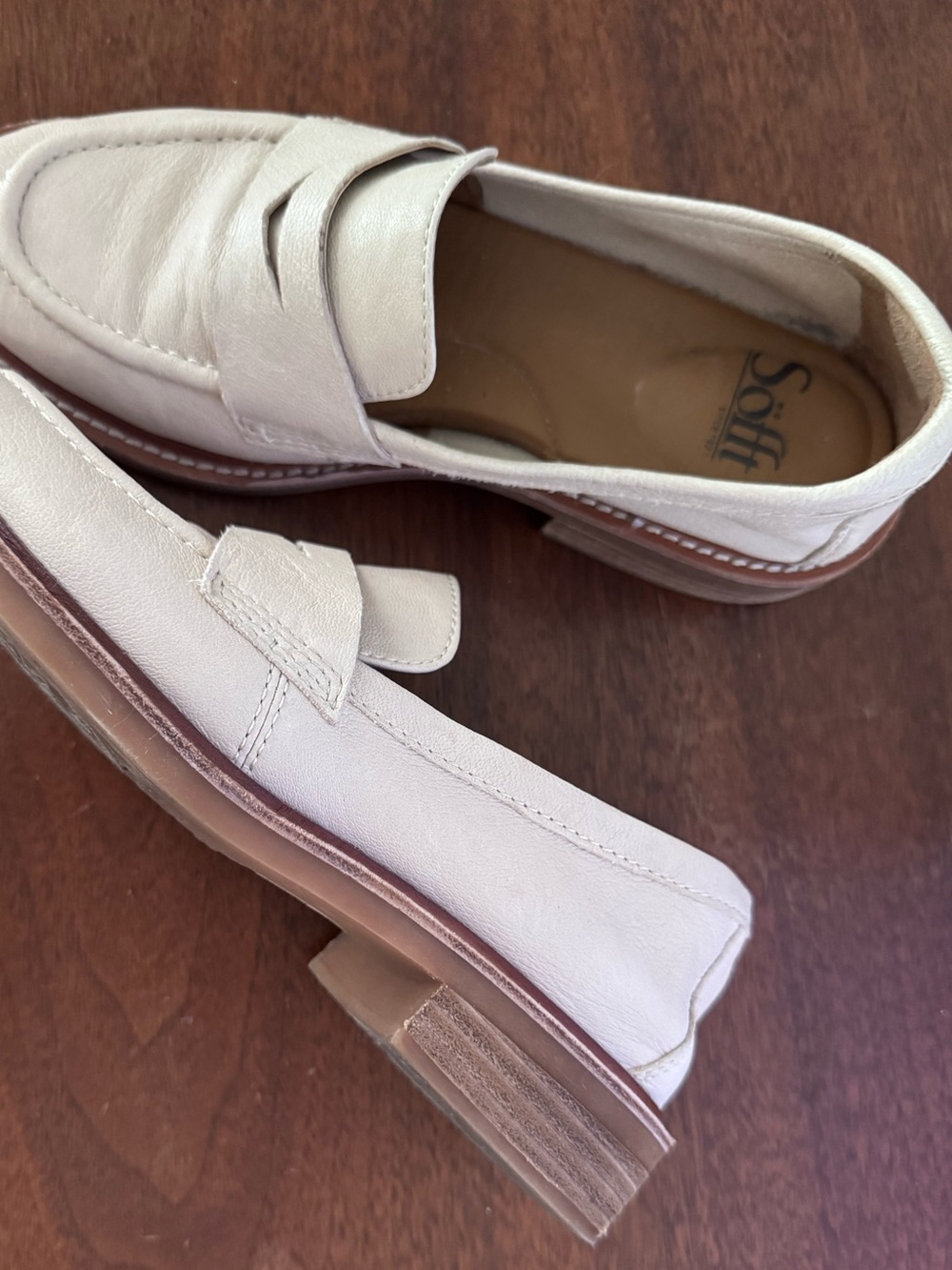 Sofft Women's Mara “Tapioca Grey” Leather  Penny Loafers 6